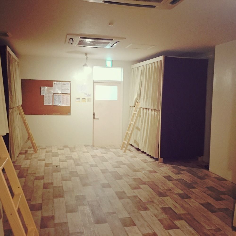 Hostel Chill Out Osaka Esterno foto